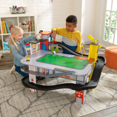 KidKraft Autodráha se stolem Freeway Frenzy Raceway Set
