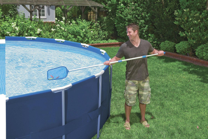 Nafukovací čln Intex Seahawk 4 set Ručný bazénový vysávač Intex Venturi