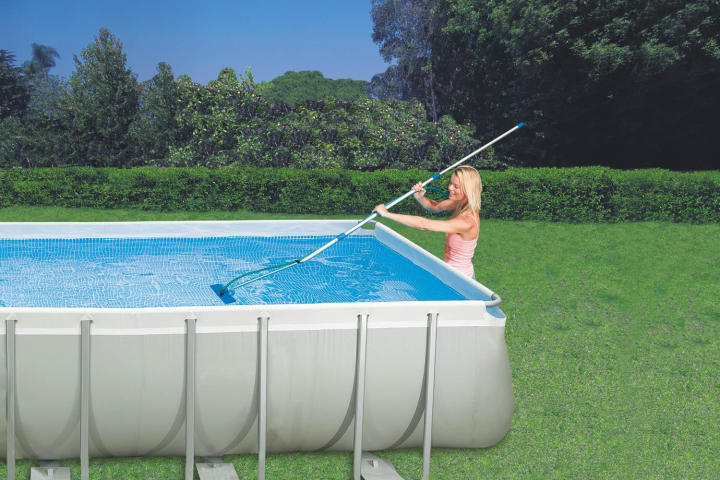 Nafukovací čln Intex Seahawk 4 set Ručný bazénový vysávač Intex Venturi